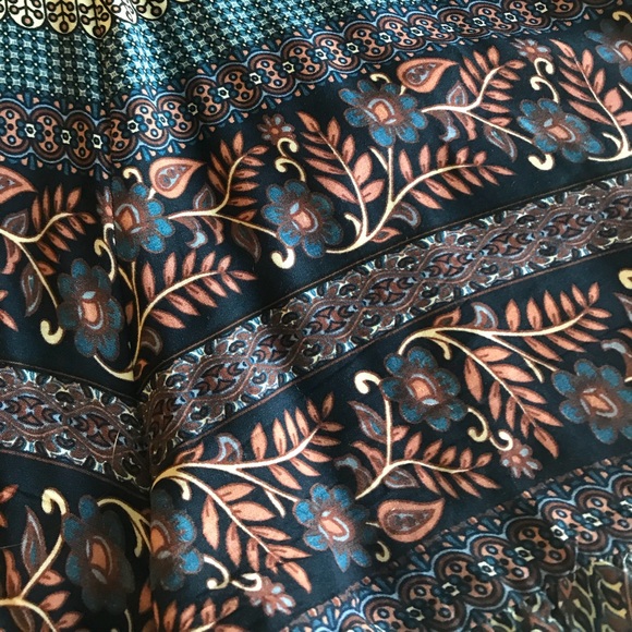 Romper - Picture 2 of 2